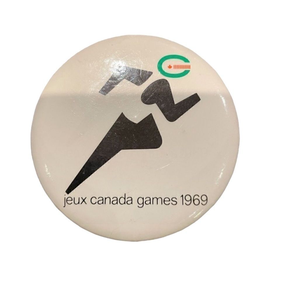 ‎3 for $30! Vintage Canada games pin